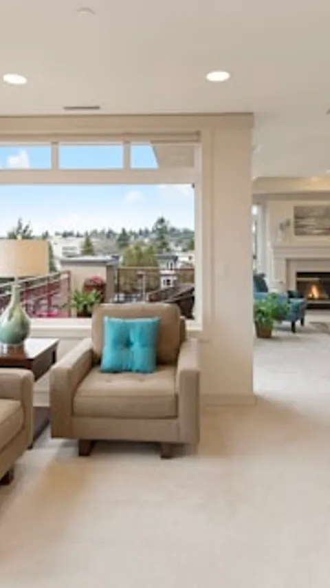 Riad authentique entièrement rénové dans la médina de Marrakech. 4 chambres, patio, terrasse panoramique.